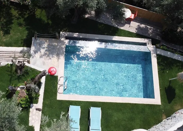 Stone House With Pool Among Olive Trees In Kabak Willa
